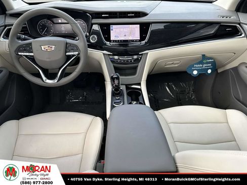 Certified 2024 Cadillac XT6 Premium Luxury w/ LPO, Floor Liner Package AWD/4WD image 13