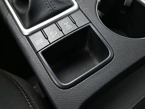 Used 2021 Kia Sportage LX image 9