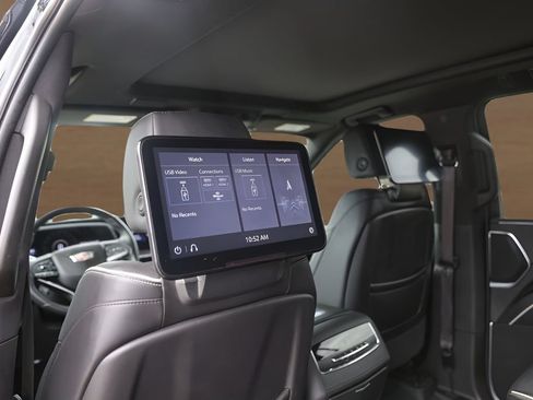 Used 2021 Cadillac Escalade ESV Sport w/ Driver Assist Tech Package AWD/4WD image 27