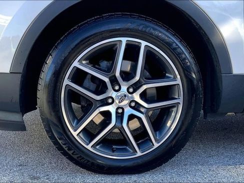 Used 2016 Ford Explorer Sport w/ Equipment Group 401A image 9