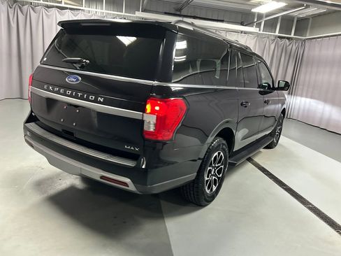 Used 2024 Ford Expedition Max XLT image 7