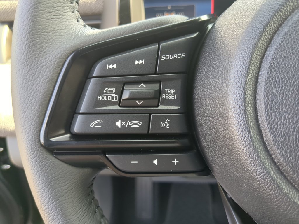 Used 2026 Subaru Outback Limited AWD/4WD image 29