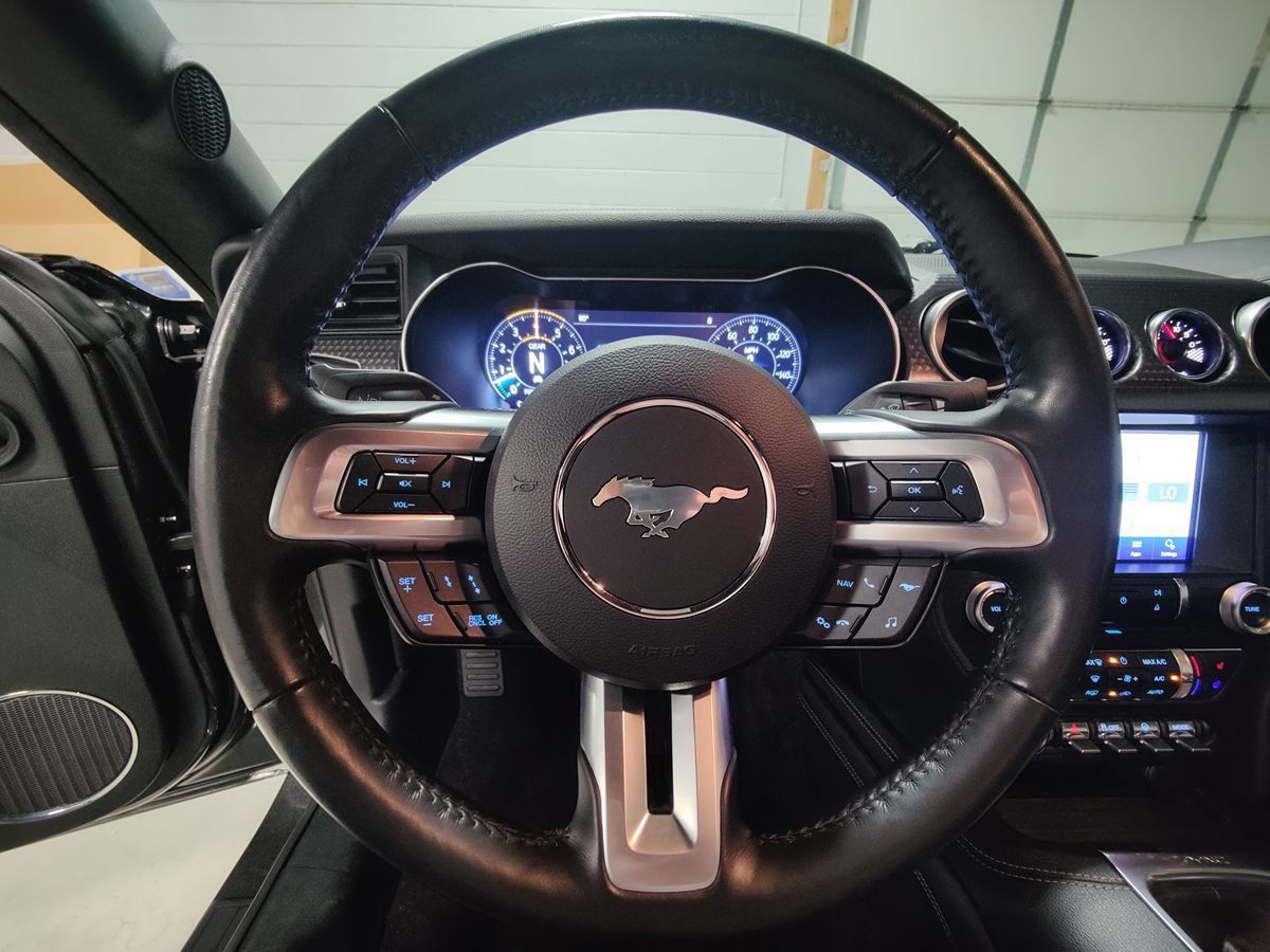 Used 2020 Ford Mustang GT Premium w/ GT Performance Package RWD image 31