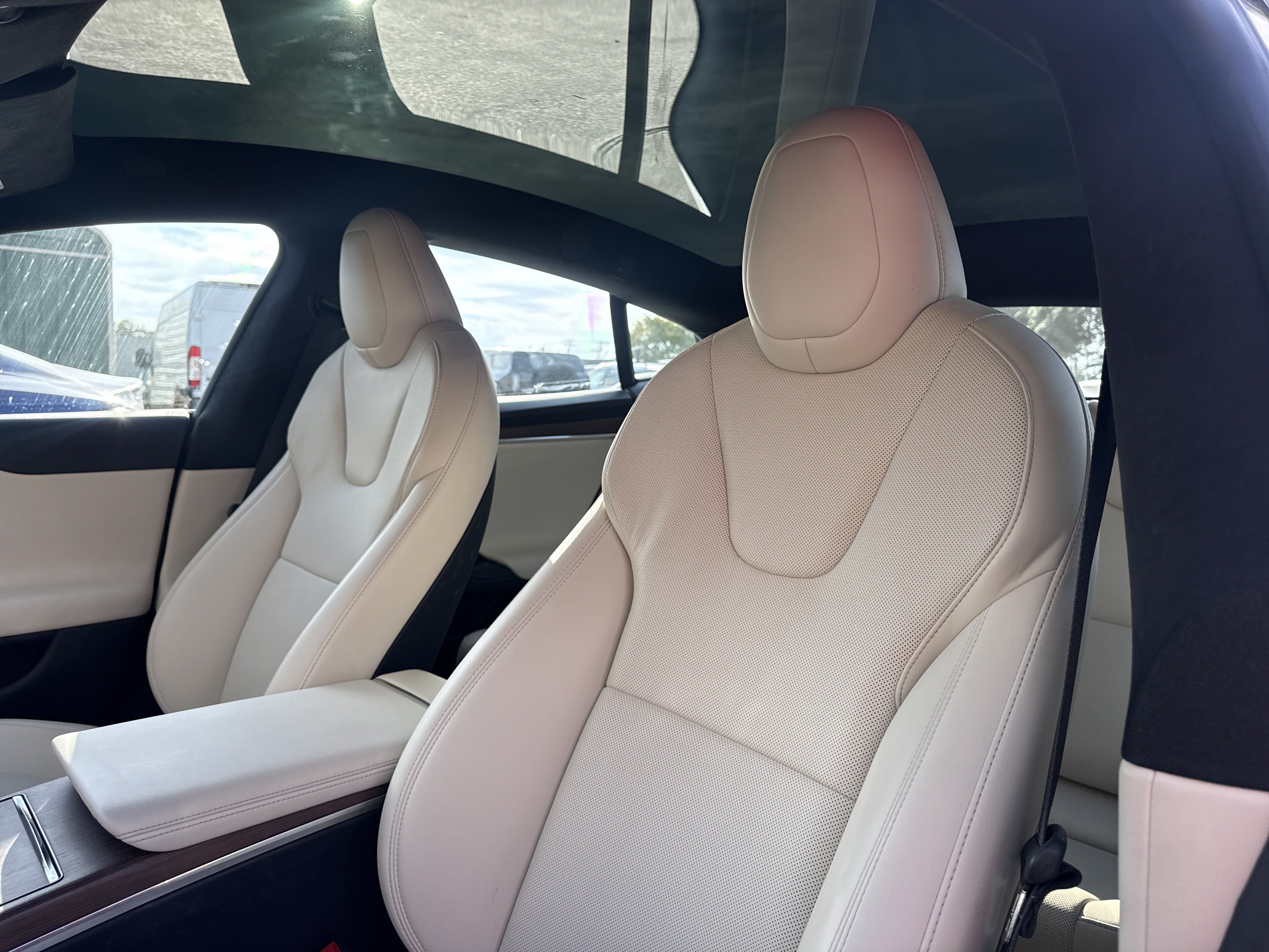 Used 2022 Tesla Model S AWD/4WD image 6