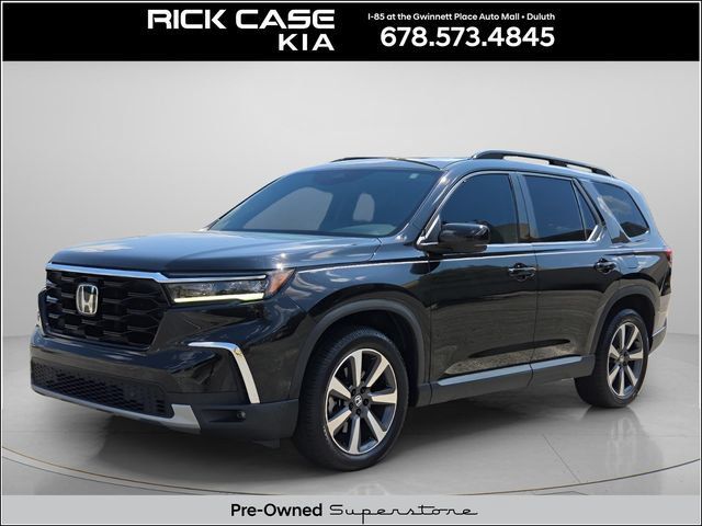 Used 2024 Honda Pilot Touring image 1