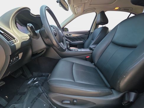 Used 2016 INFINITI Q50 Premium AWD/4WD image 15