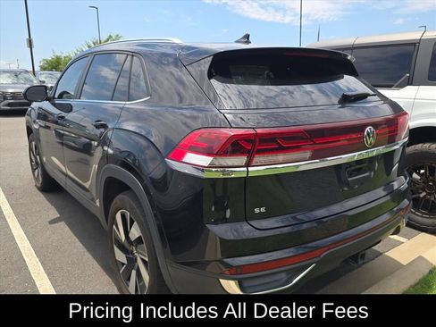 Used 2025 Volkswagen Atlas Cross Sport SE FWD image 10