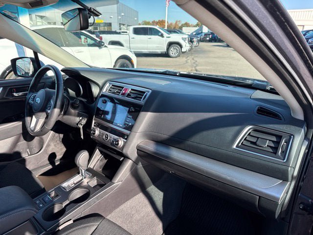 Used 2017 Subaru Outback 2.5i Premium AWD/4WD image 27