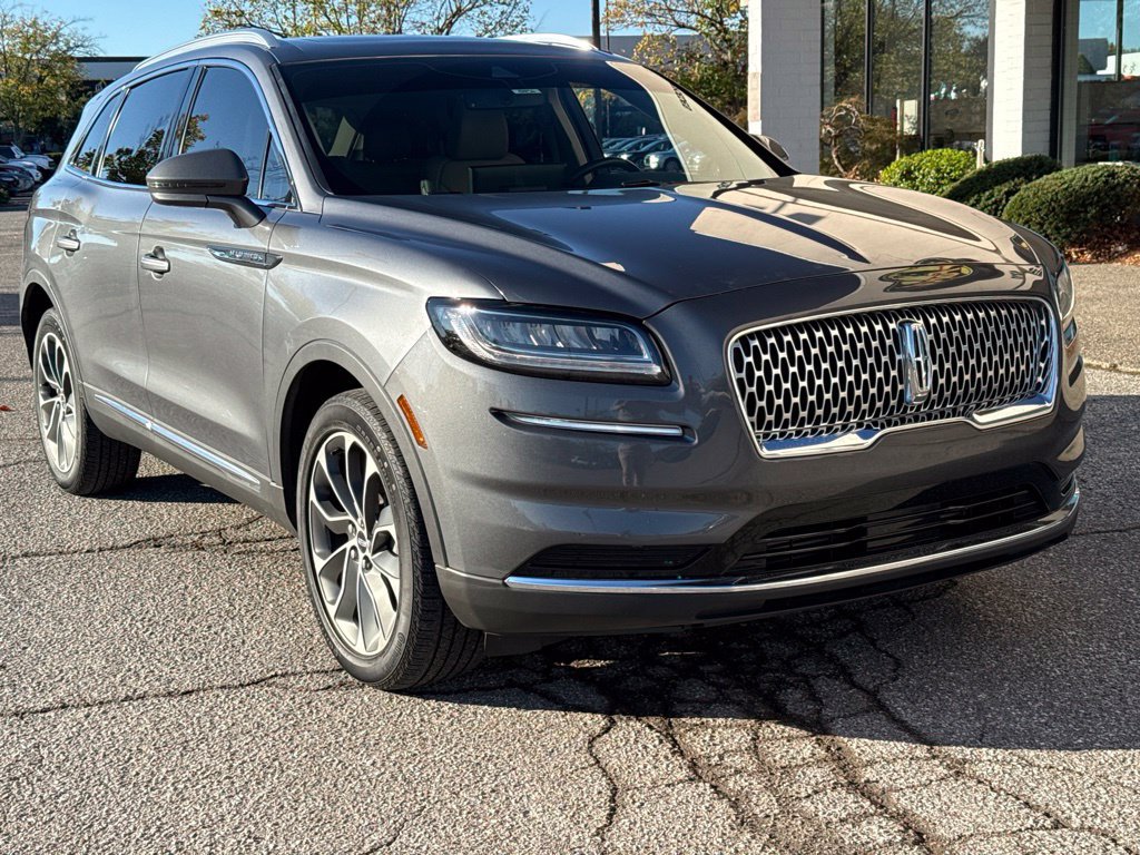 Used 2023 Lincoln Nautilus Reserve AWD/4WD image 19