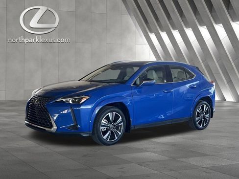 Certified 2025 Lexus UX 300h 300h Premium image 3