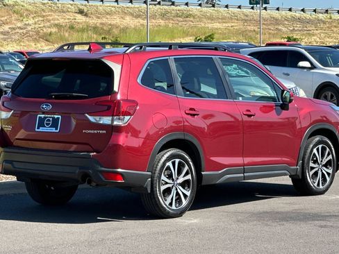 Used 2022 Subaru Forester Limited w/ Popular Package #2 AWD/4WD image 3