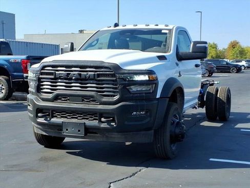 New 2026 RAM 5500 Tradesman image 2