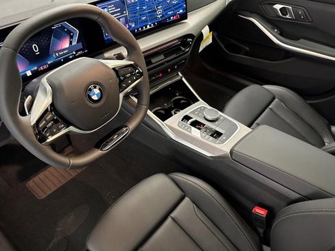 Used 2026 BMW 330i Sedan w/ Convenience Package RWD image 4