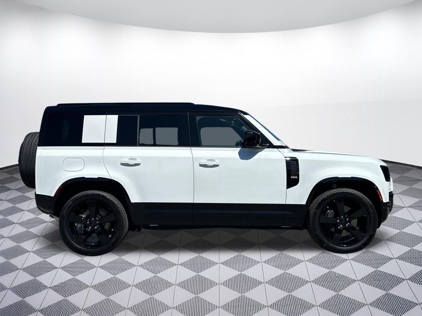 New 2026 Land Rover Defender 110 X-Dynamic SE AWD/4WD image 7