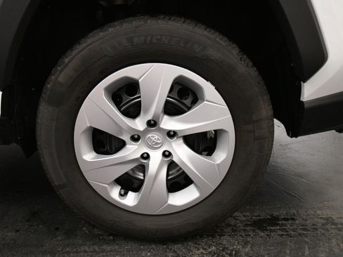 Certified 2024 Toyota RAV4 LE image 30