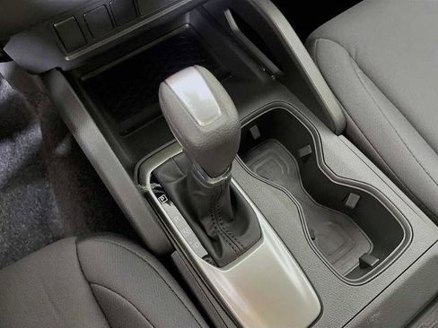 Certified 2024 Nissan Frontier S image 15