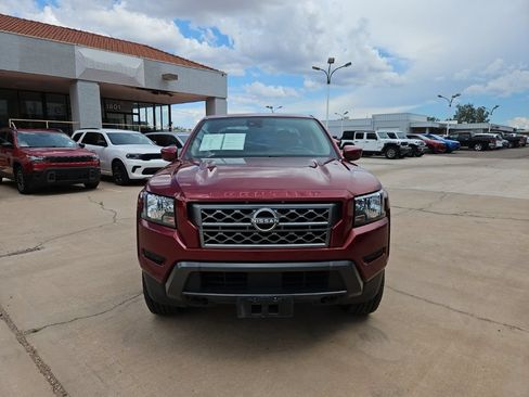 Used 2023 Nissan Frontier SV AWD/4WD image 6