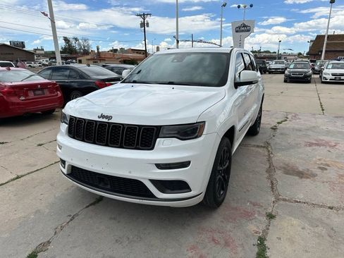 Used 2018 Jeep Grand Cherokee High Altitude AWD/4WD image 3