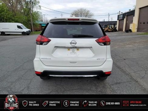 Used 2017 Nissan Rogue SV AWD/4WD image 7