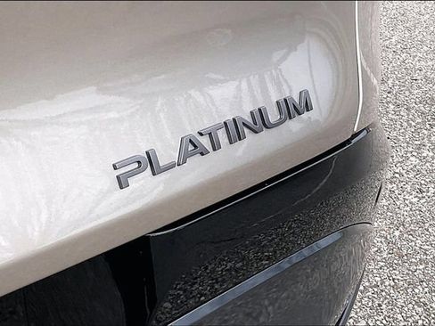 New 2026 Nissan Murano Platinum AWD/4WD image 8