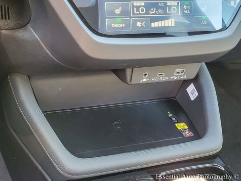 New 2026 Subaru Forester Sport AWD/4WD image 17