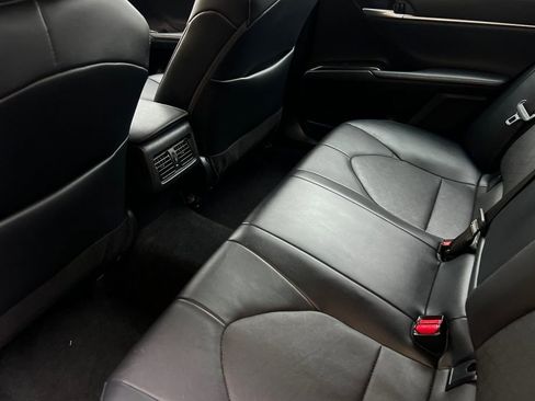 Used 2024 Toyota Camry XSE image 9