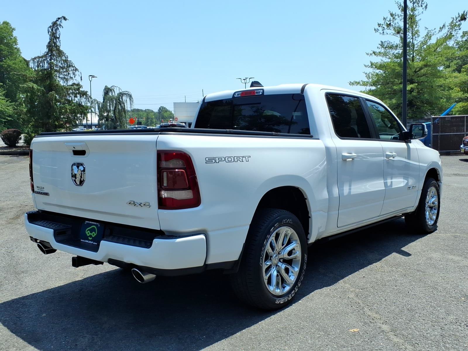 Used 2023 RAM 1500 Laramie AWD/4WD image 6
