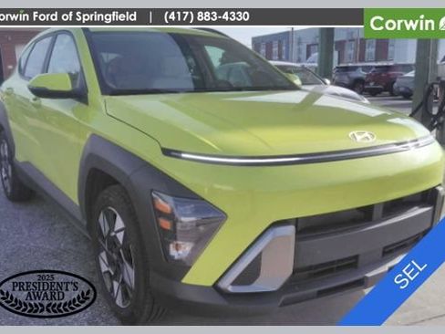 Used 2024 Hyundai Kona SEL FWD image 1
