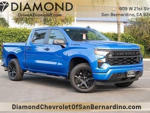 Used 2025 Chevrolet Silverado 1500 Custom image 25