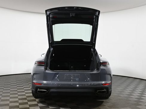 Used 2026 Porsche Panamera 4 AWD/4WD image 41