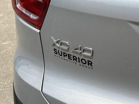 Used 2023 Volvo XC40 B5 Ultimate w/ Protection Package Premier AWD/4WD image 5