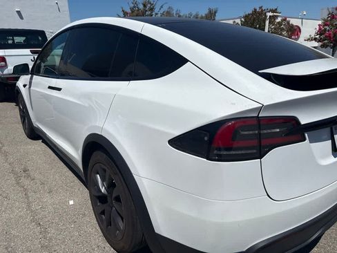 Used 2023 Tesla Model X AWD/4WD image 3