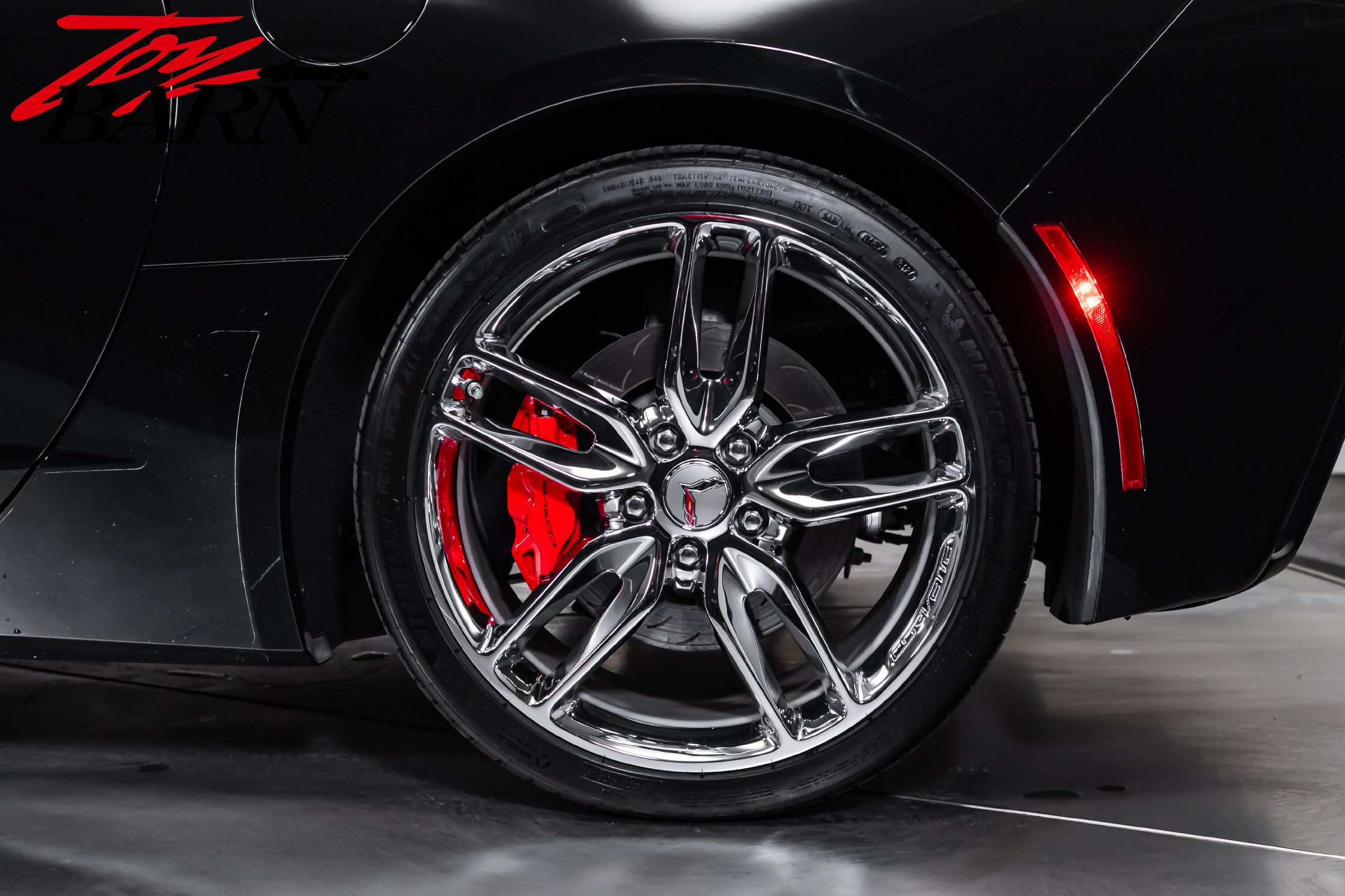 Used 2014 Chevrolet Corvette Stingray Convertible w/ 3LT Preferred Equipment Group RWD image 24