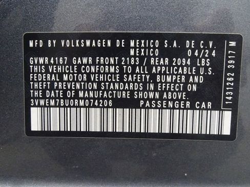 Used 2024 Volkswagen Jetta SE image 18