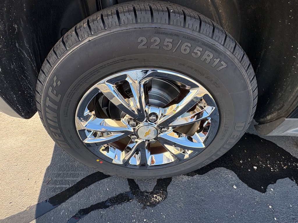 Used 2017 Chevrolet Equinox LT w/ Convenience Package FWD image 18