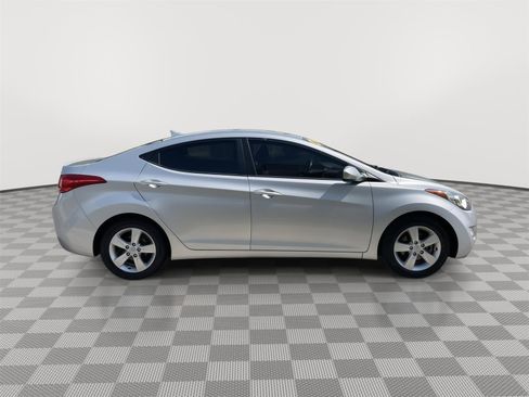 Used 2013 Hyundai Elantra GLS w/ Preferred Pkg FWD image 20