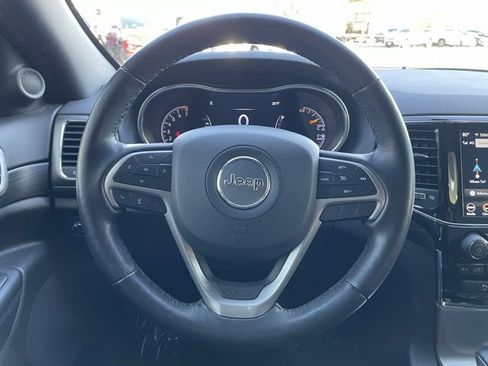 Used 2021 Jeep Grand Cherokee Laredo X image 14