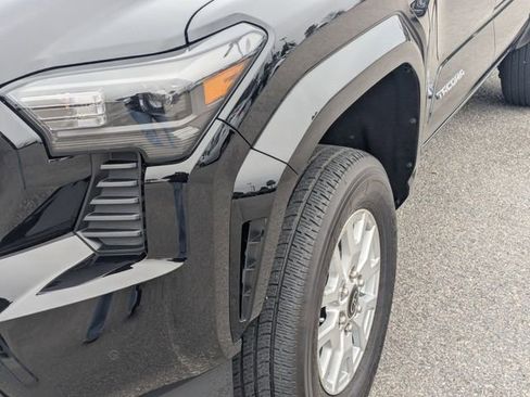 Certified 2024 Toyota Tacoma SR5 w/ SR5 Upgrade Package image 9