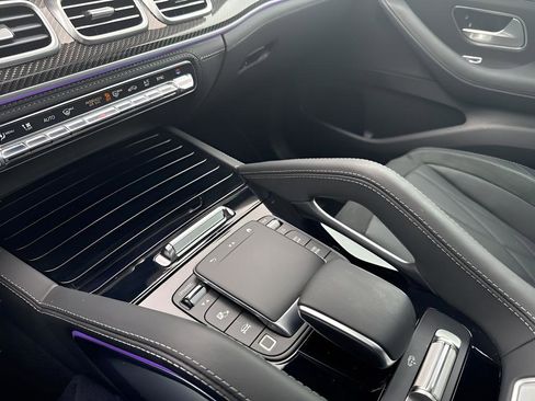 Used 2025 Mercedes-Benz GLS 63 AMG 4MATIC image 14