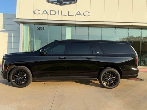 Used 2025 Cadillac Escalade ESV Sport w/ Touring Package AWD/4WD image 2