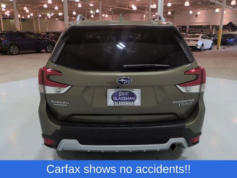 Certified 2023 Subaru Forester Touring AWD/4WD image 4