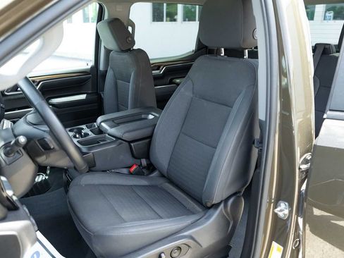 Used 2023 Chevrolet Silverado 1500 LT RWD image 14