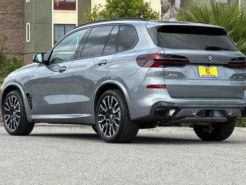 New 2026 BMW X5 xDrive50e w/ M Sport Package AWD/4WD image 5