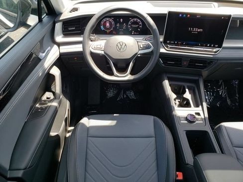 New 2026 Volkswagen Tiguan SE AWD/4WD image 10
