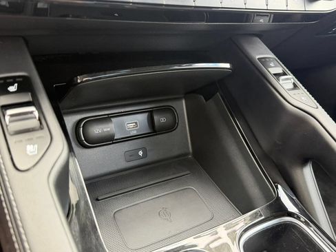 Used 2022 Kia Telluride SX w/ Nightfall Edition Package AWD/4WD image 46