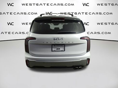 Used 2024 Kia Telluride EX image 7