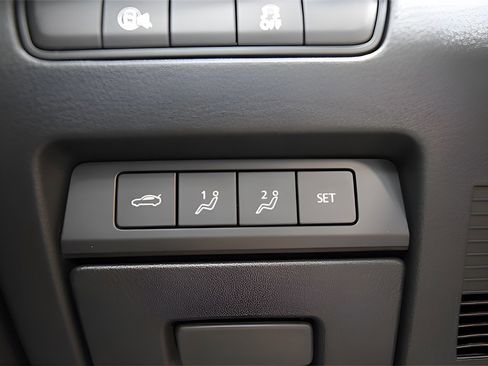 Used 2024 MAZDA MAZDA3 s image 16