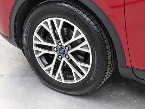 Certified 2021 Ford Escape SEL FWD image 4