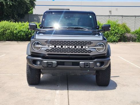 Used 2023 Ford Bronco Badlands AWD/4WD image 2