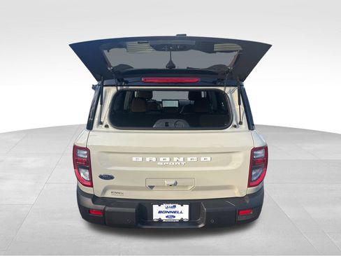 Used 2025 Ford Bronco Sport Outer Banks w/ Outer Banks Tech Package+ image 32